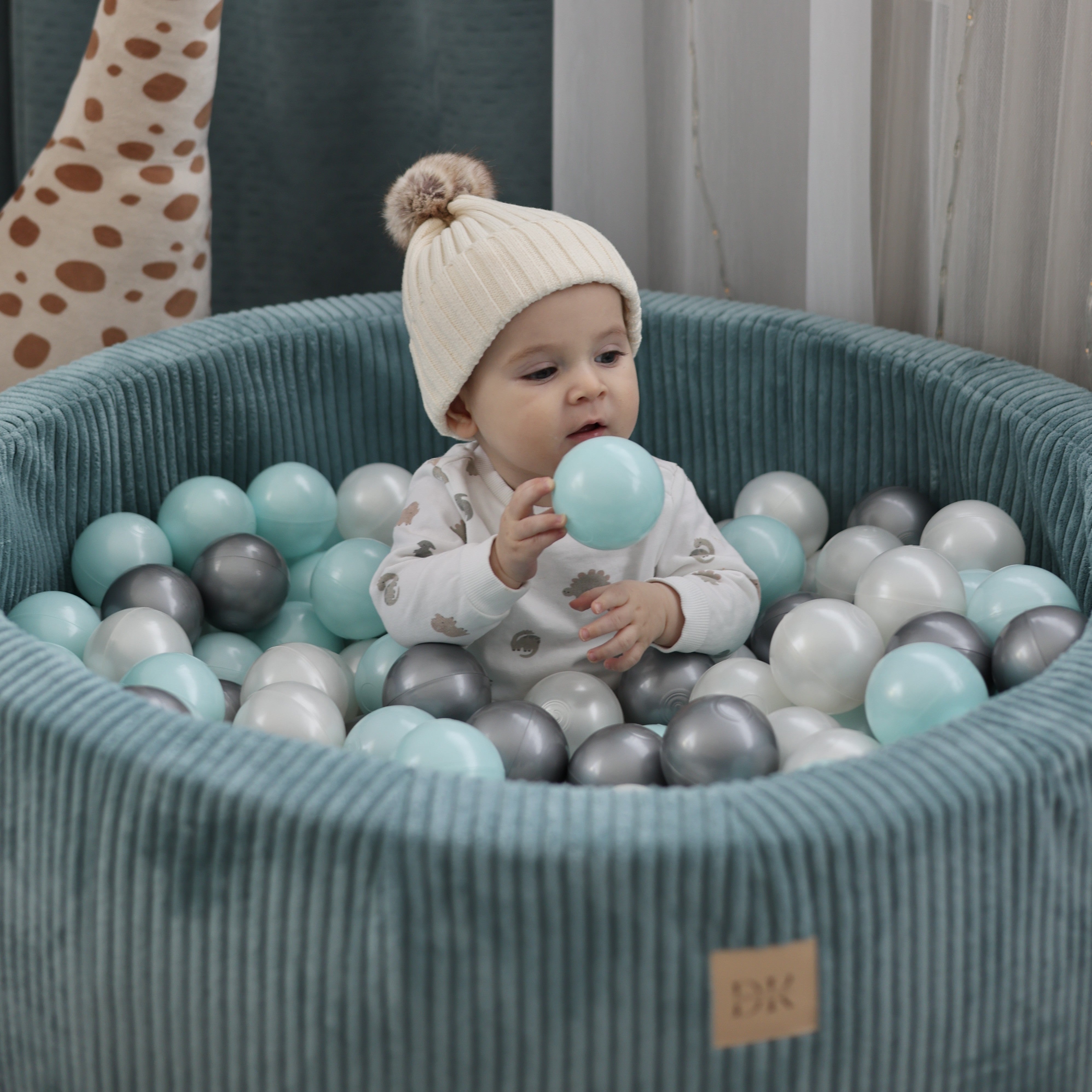 Design4Kids Bällebad Jewel 90x30cm Cord, 200 Bälle - eigene Farbauswahl