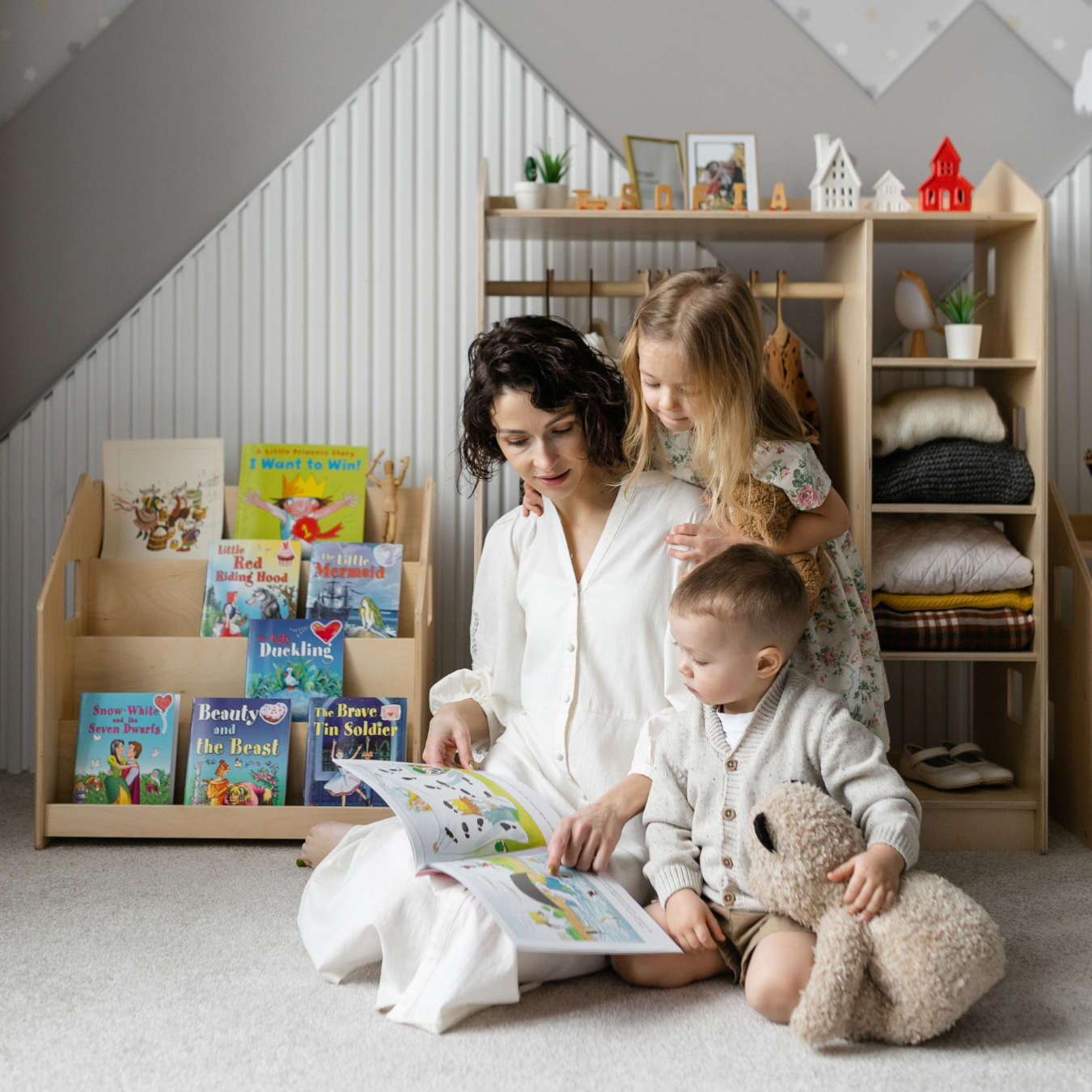 Design4Kids Montessori Bücherregal für Kinder – Natur