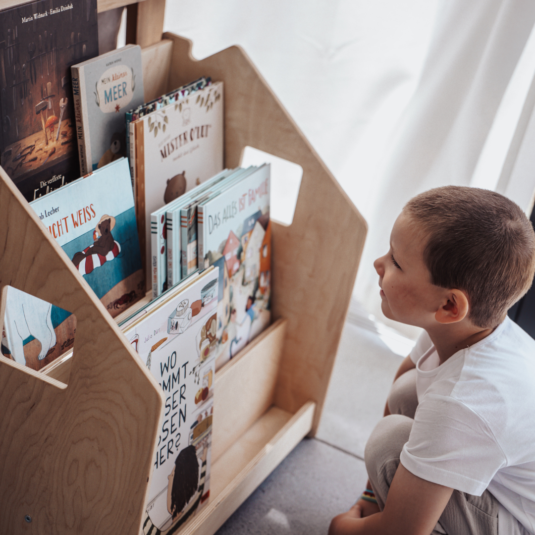 Design4Kids Montessori Bücherregal für Kinder – Natur