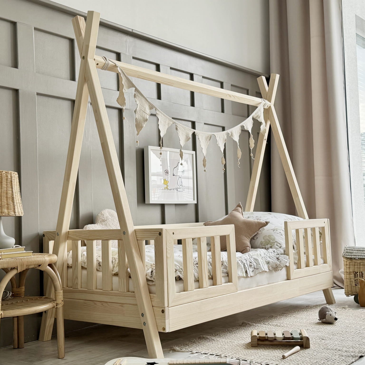 Design4kids Tipibett Luna Komfort mit Schranken