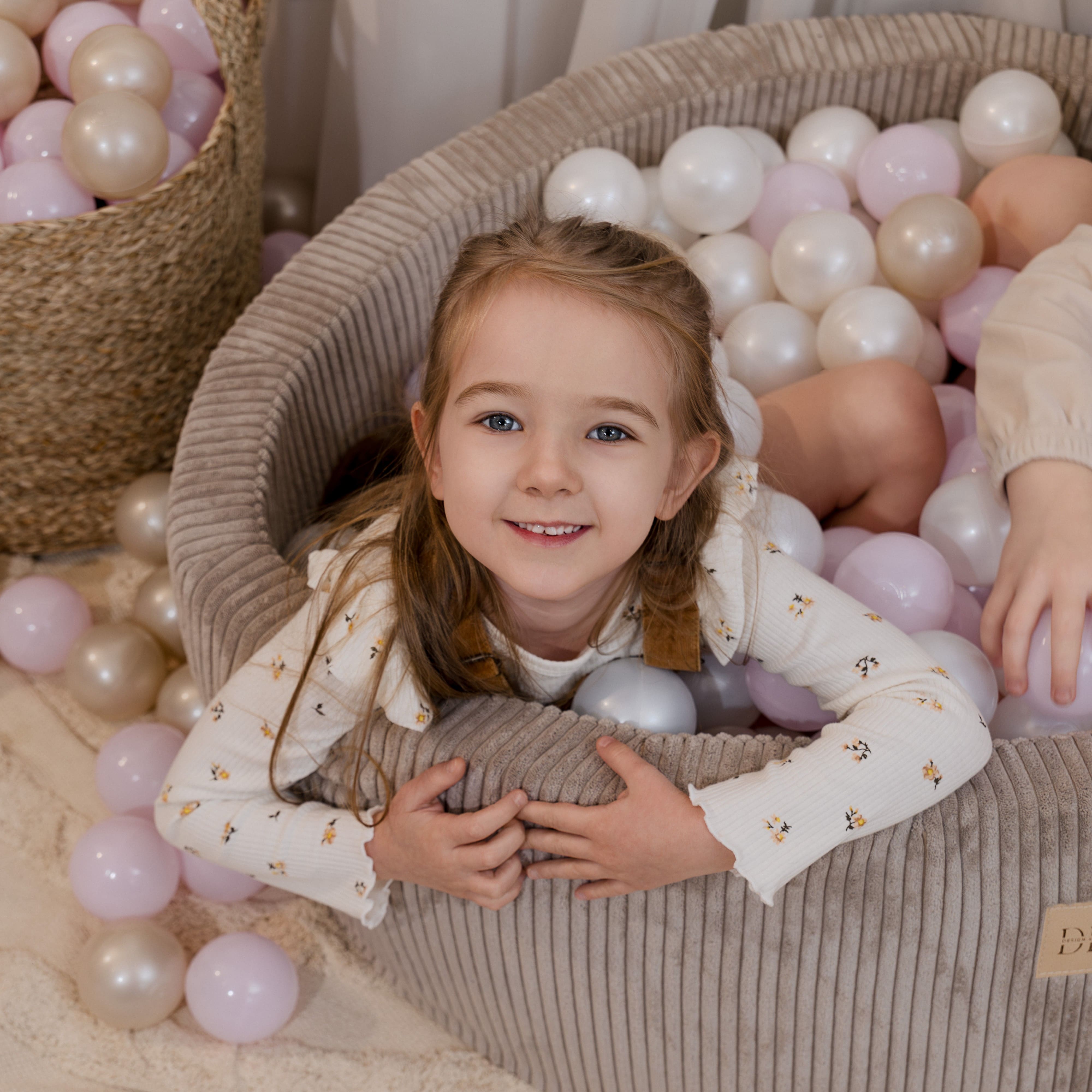 Design4Kids Bällebad Jewel 90x30cm Cord, 200 Bälle - eigene Farbauswahl