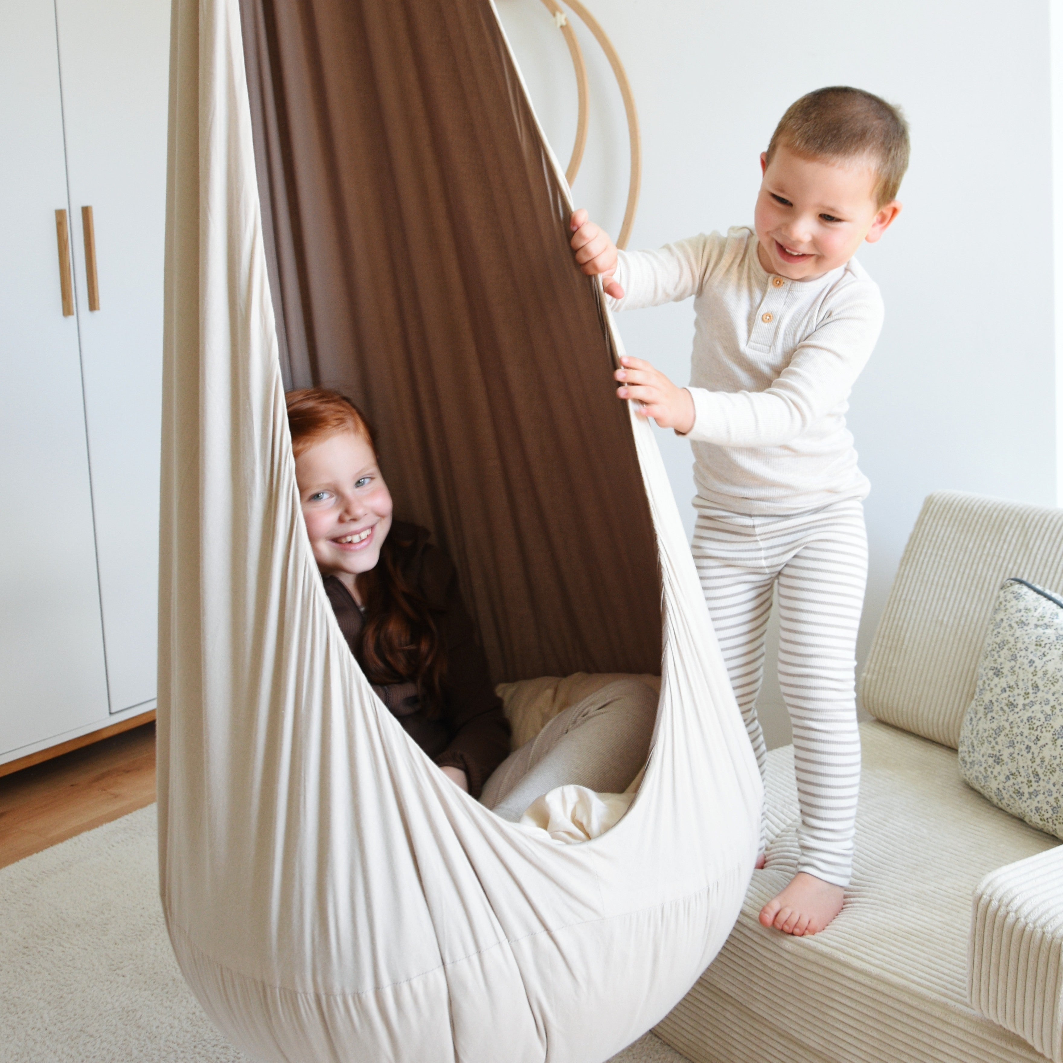 Design4Kids Hängesessel Cocoon Caramel Marshmallow - beige