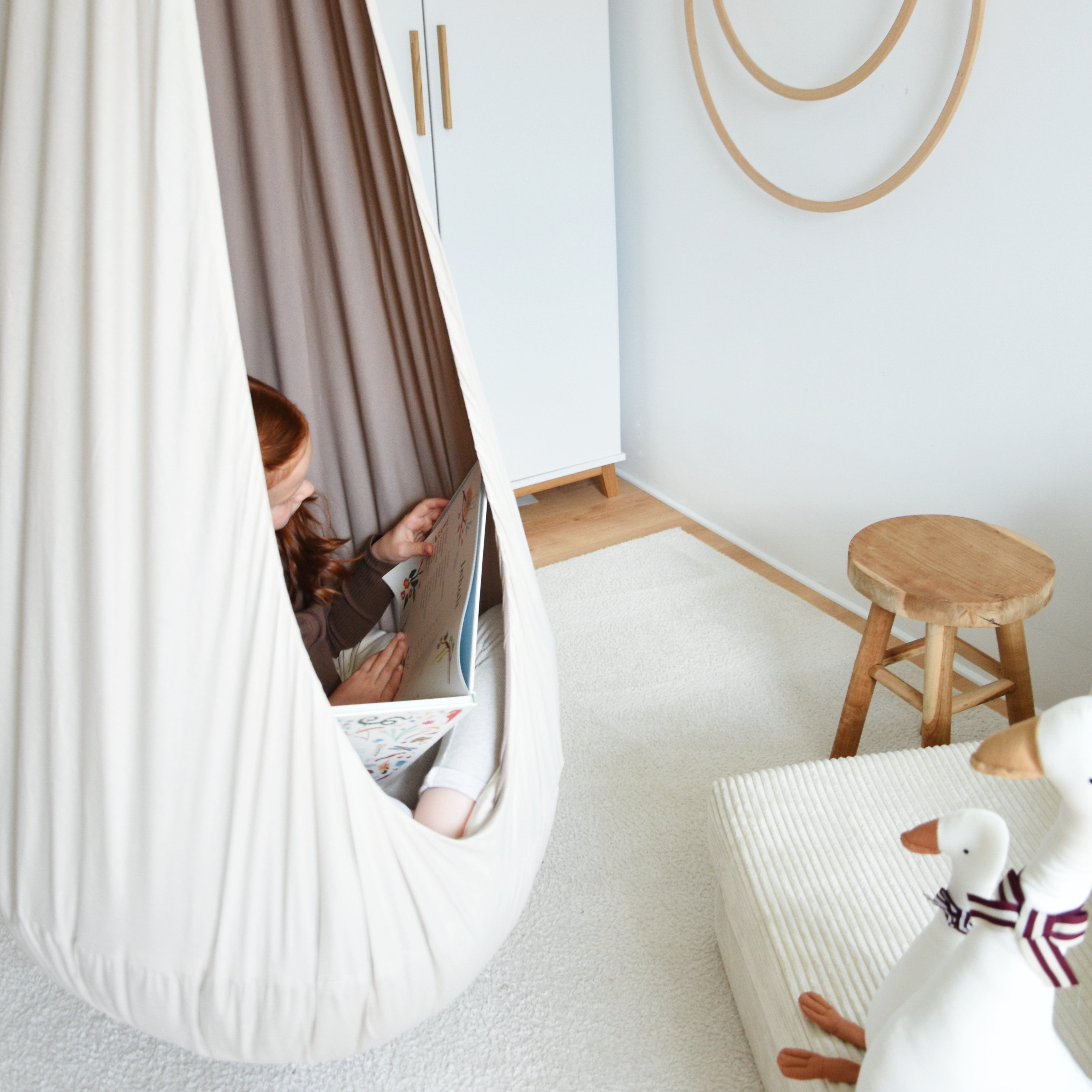 Design4Kids Hängesessel Cocoon Caramel Marshmallow - beige