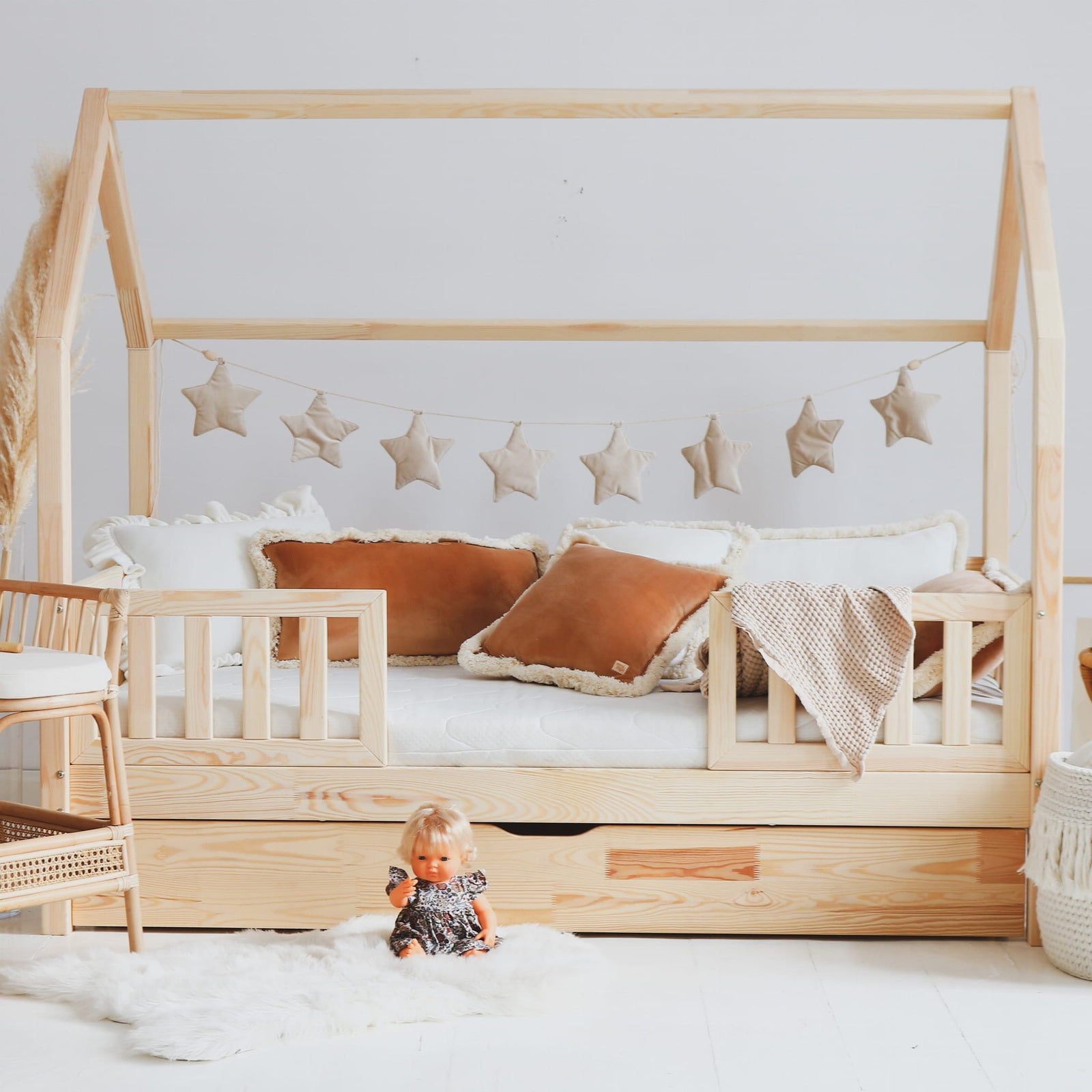 Design4kids Hausbett Nuvalo Pro Deluxe - 190x90 Naturholz