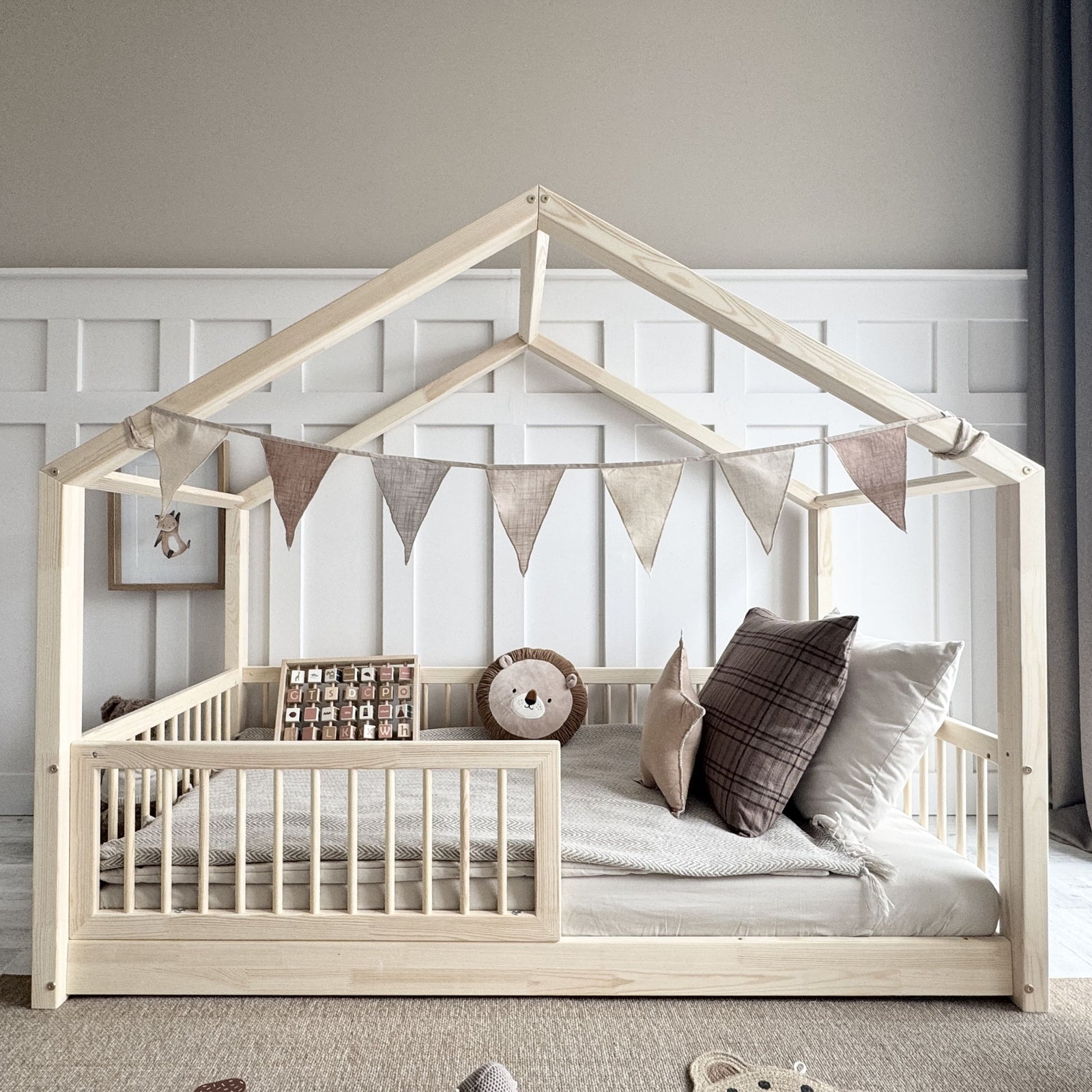 Design4kids Hausbett Hobe Komfort - 190x90 Naturholz (1cm Füße)