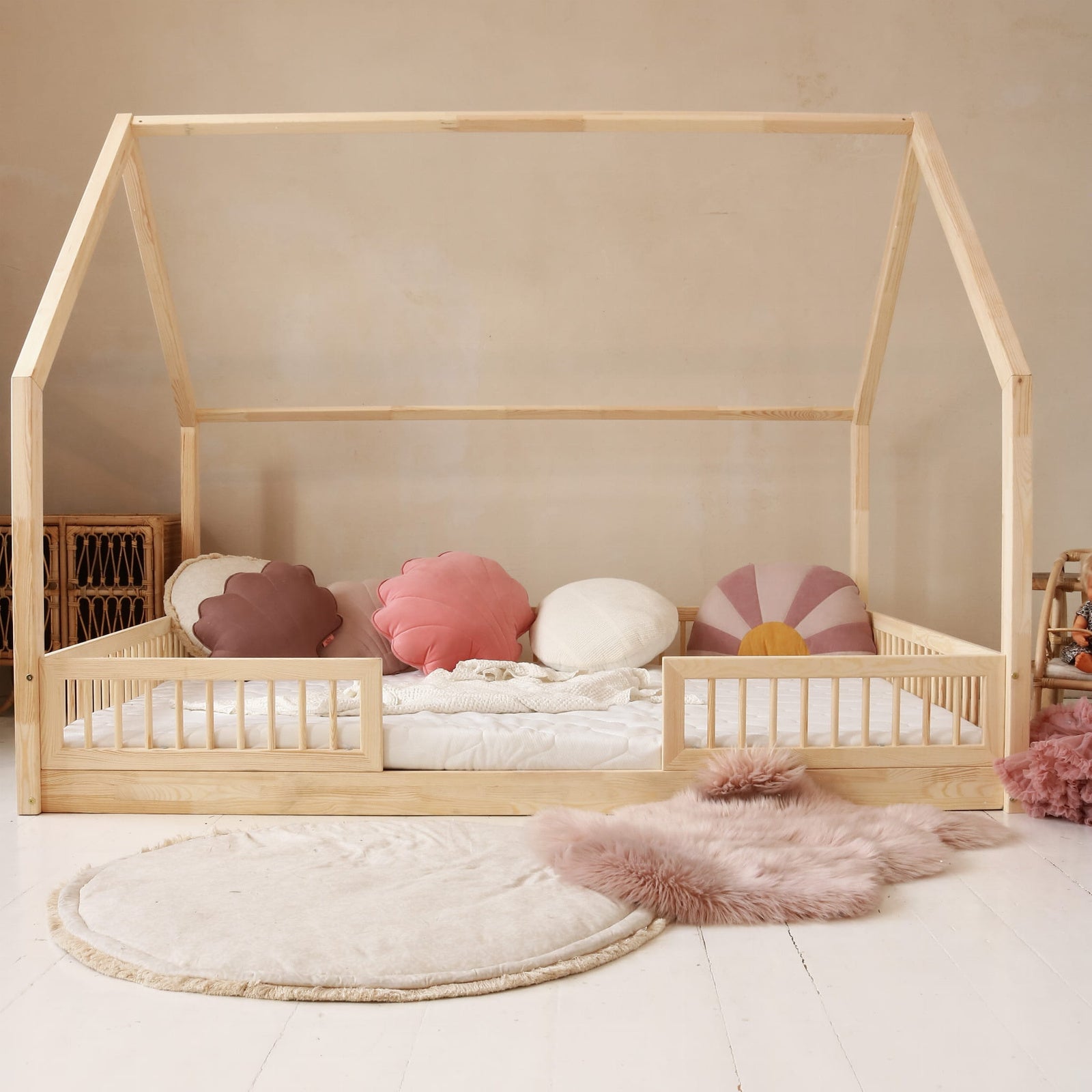 Design4kids Hausbett Sole Pro 200x140 Naturholz (Füsse 1 cm)