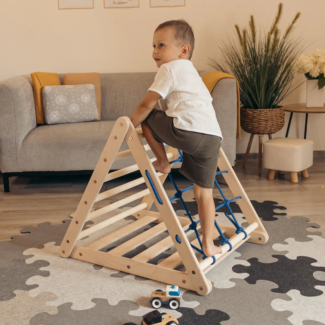 Design4Kids Montessori Kletterset Vari - dreiseitiges Kletterdreieck mit Nylonseil, Rutsche und Kletterbogen