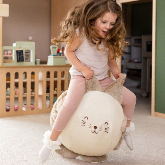 🏀 Hüpfbälle für Kinder: Spaß und Bewegung für kleine Abenteurer