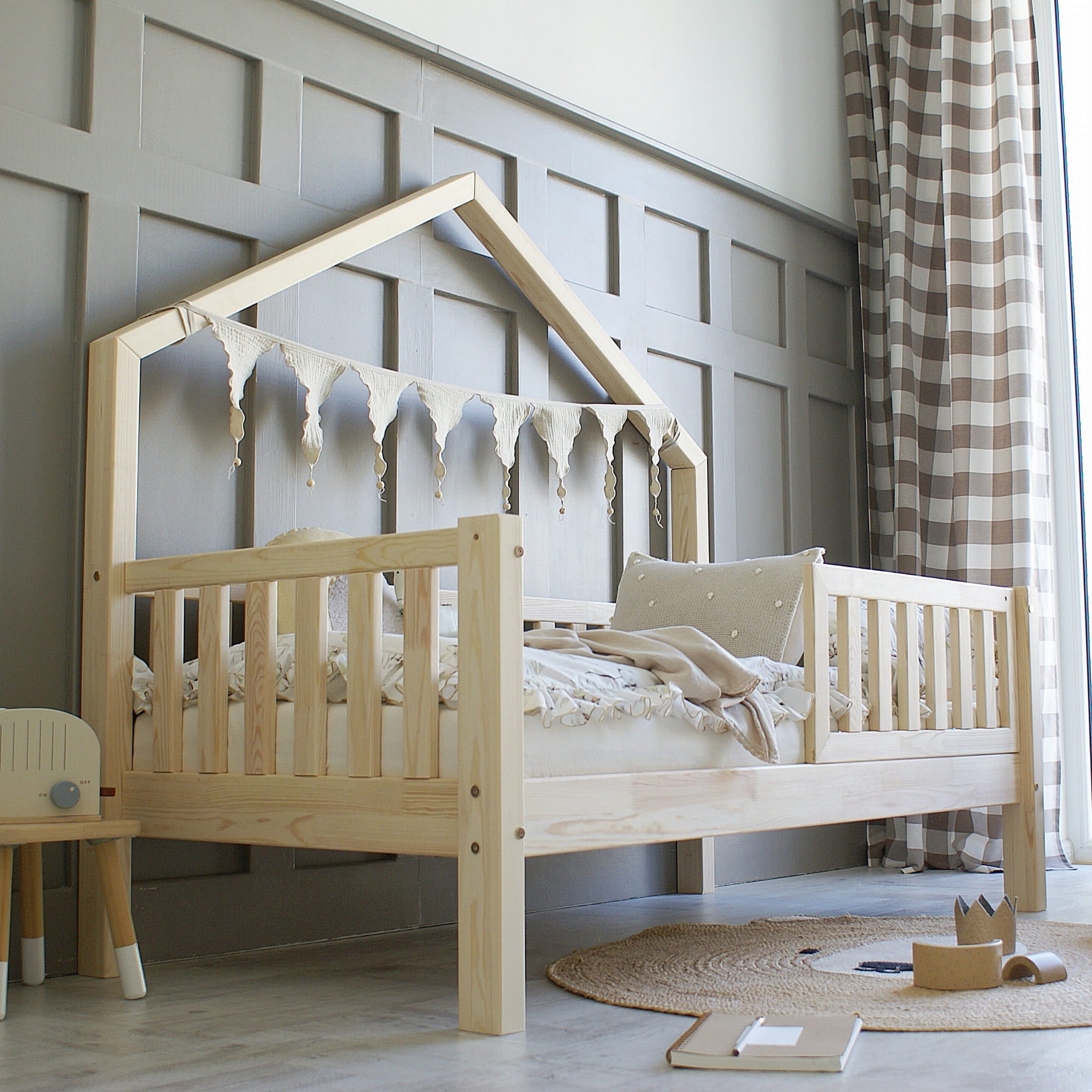 Design4kids Mini Hausbett Stella Komfort II