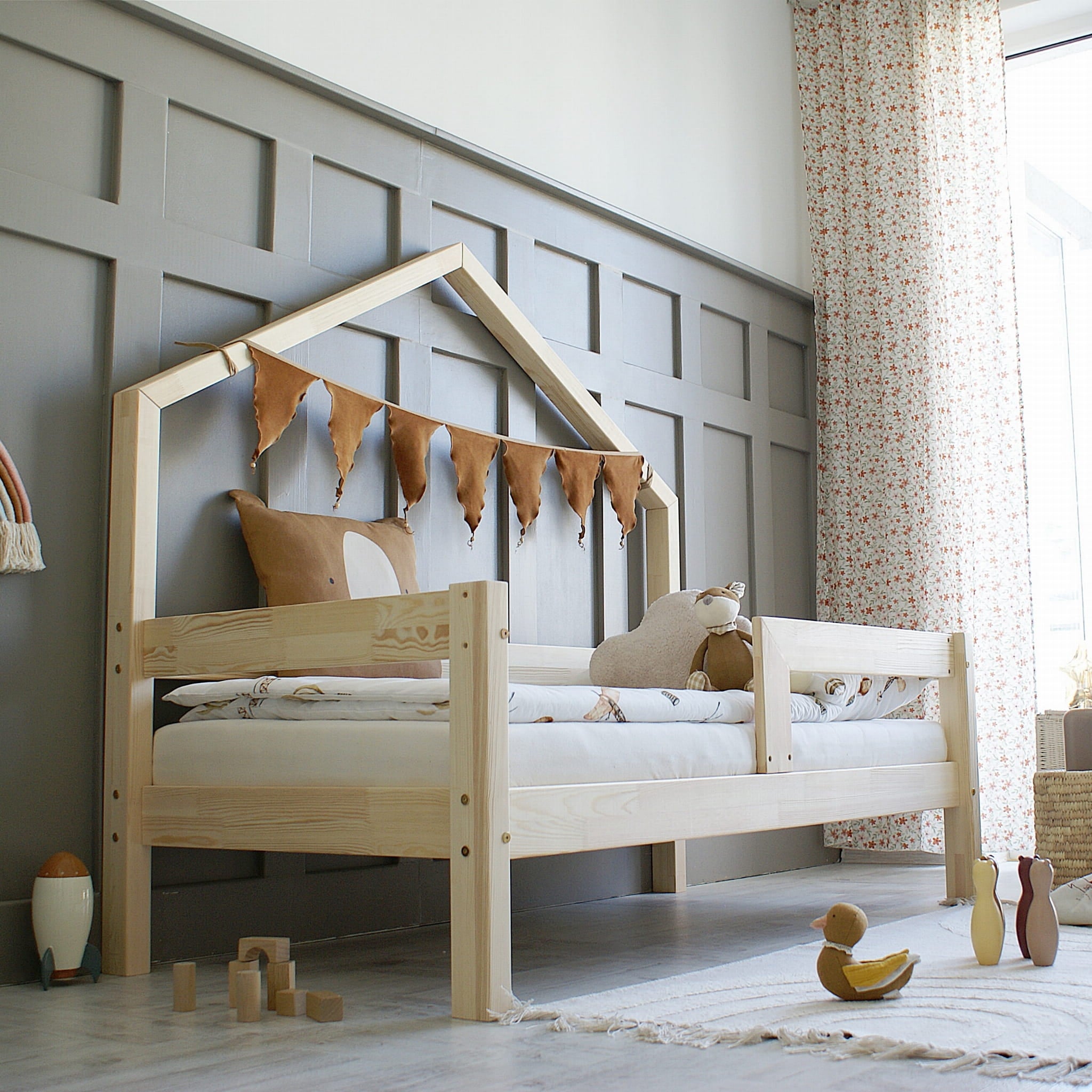 Design4kids Mini Hausbett Stella Komfort I