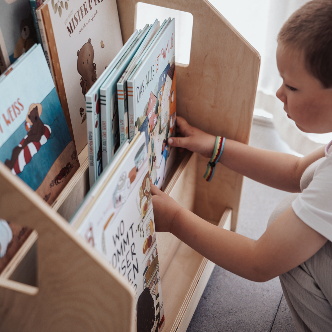 Design4Kids Montessori Bücherregal für Kinder – Natur