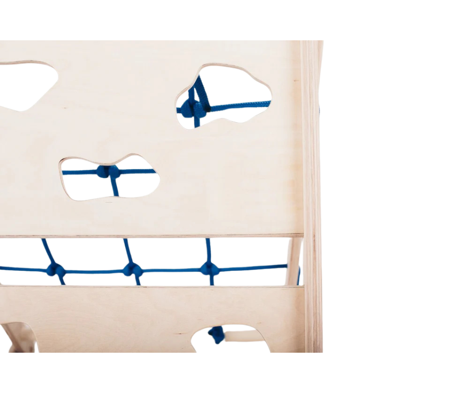Design4Kids Kletterdreieck Lemur - dreiseitig mit Netz-, Sprossen- und Kletterseite