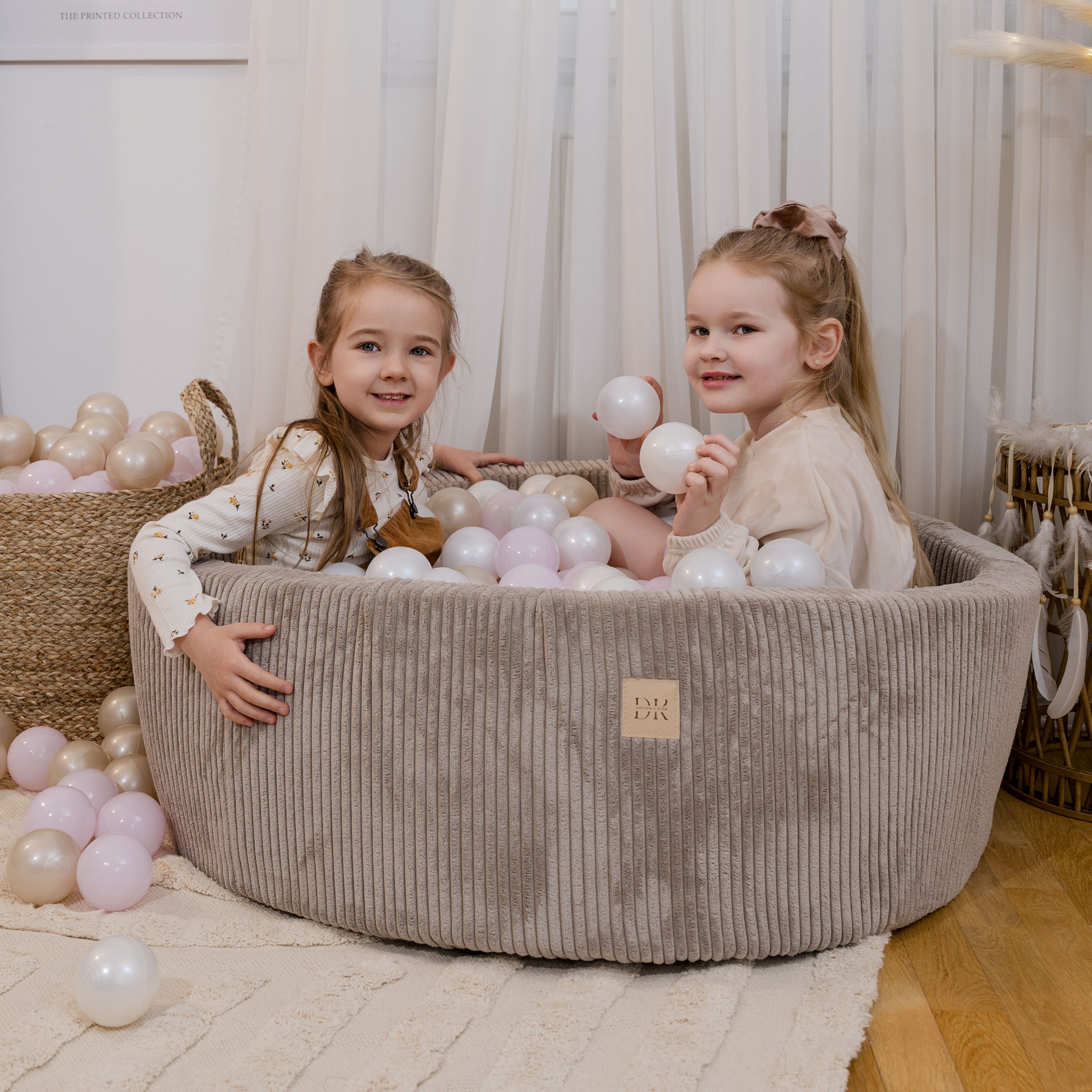 Design4Kids Bällebad Jewel 90x30cm Cord hazelnut taupe mit 200 Bällen - pearl, hellpinkpearl, gold