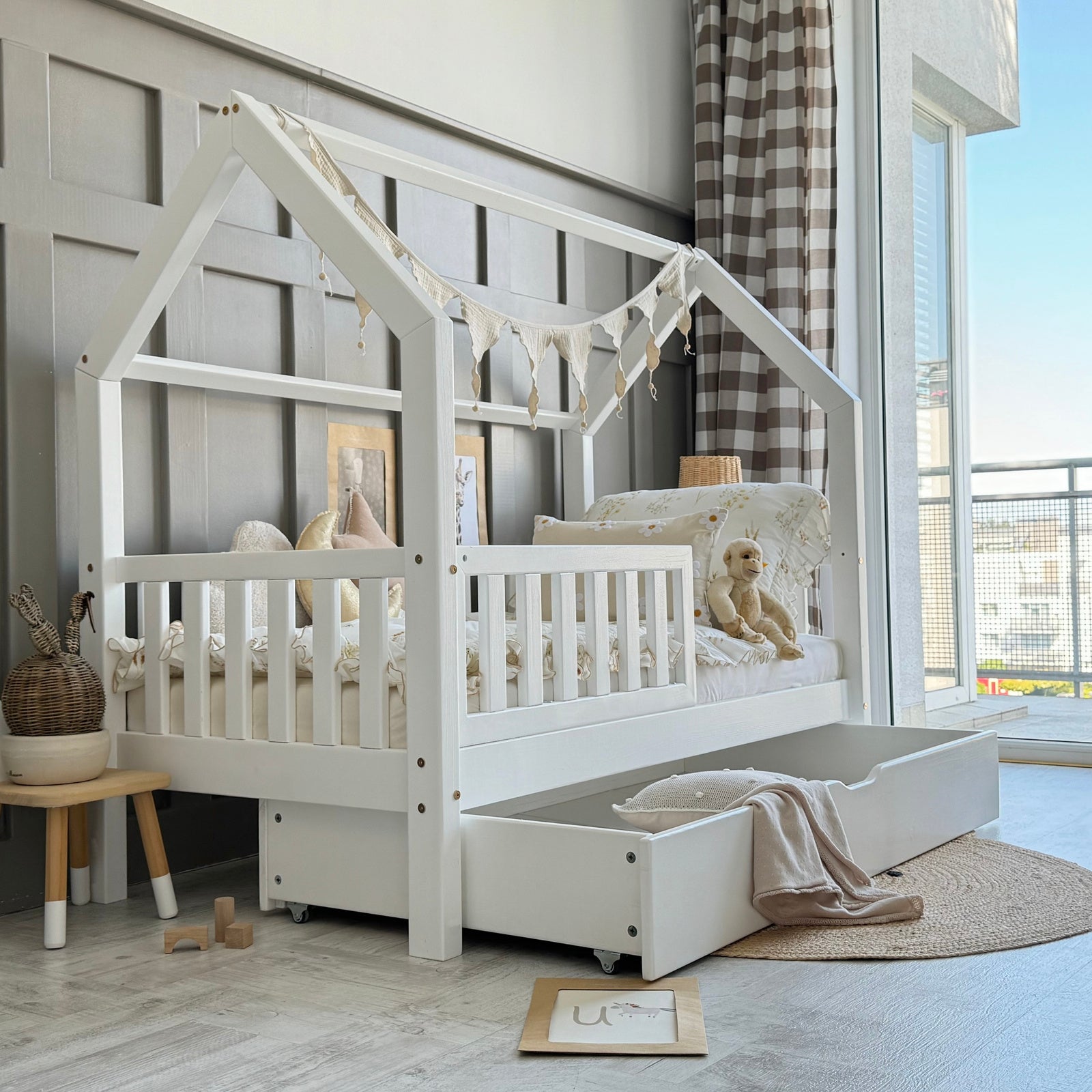 Design4kids Hausbett Nuvalo Komfort Deluxe - 160x80 Weiß