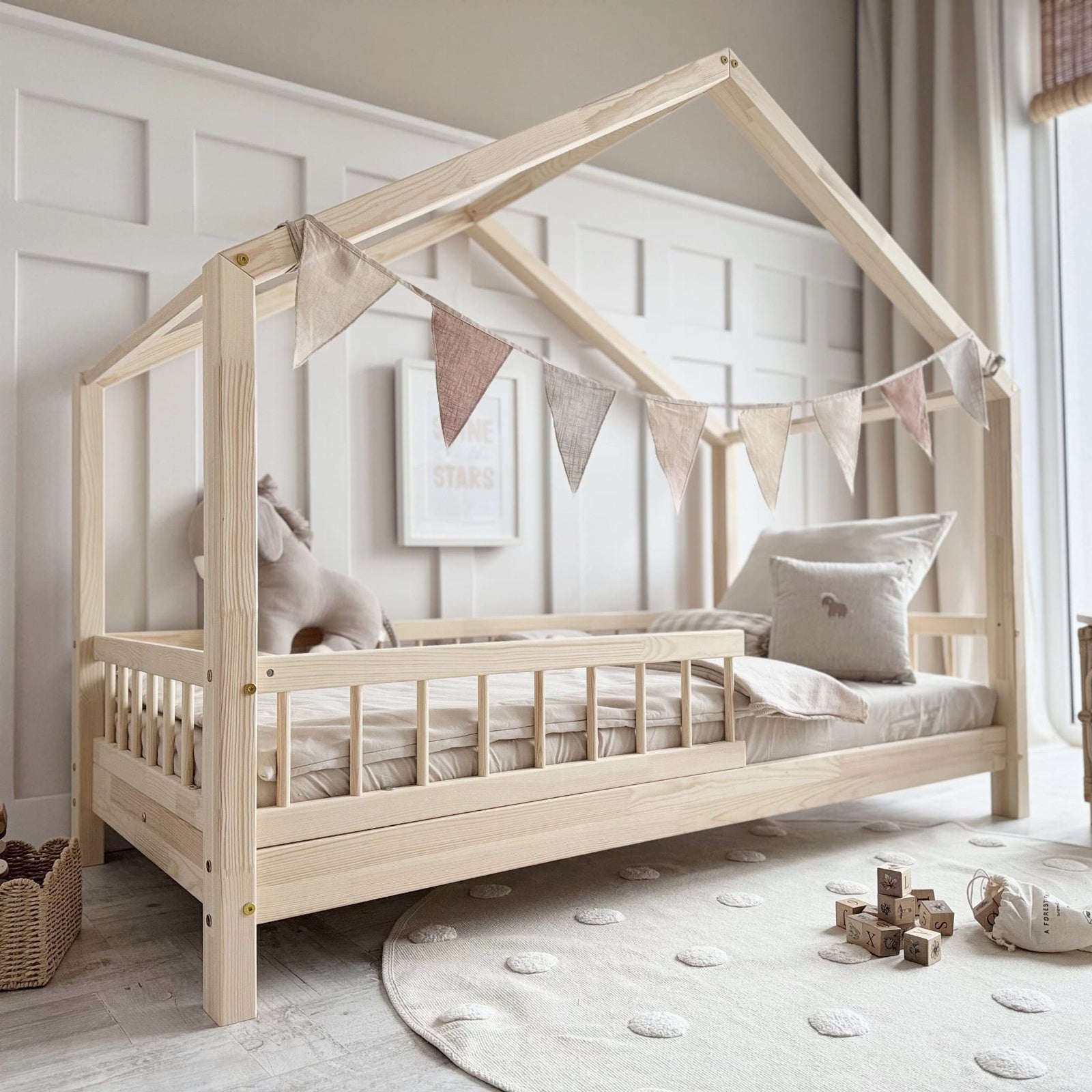 Design4kids Hausbett Amie Komfort - 160x80 Naturholz