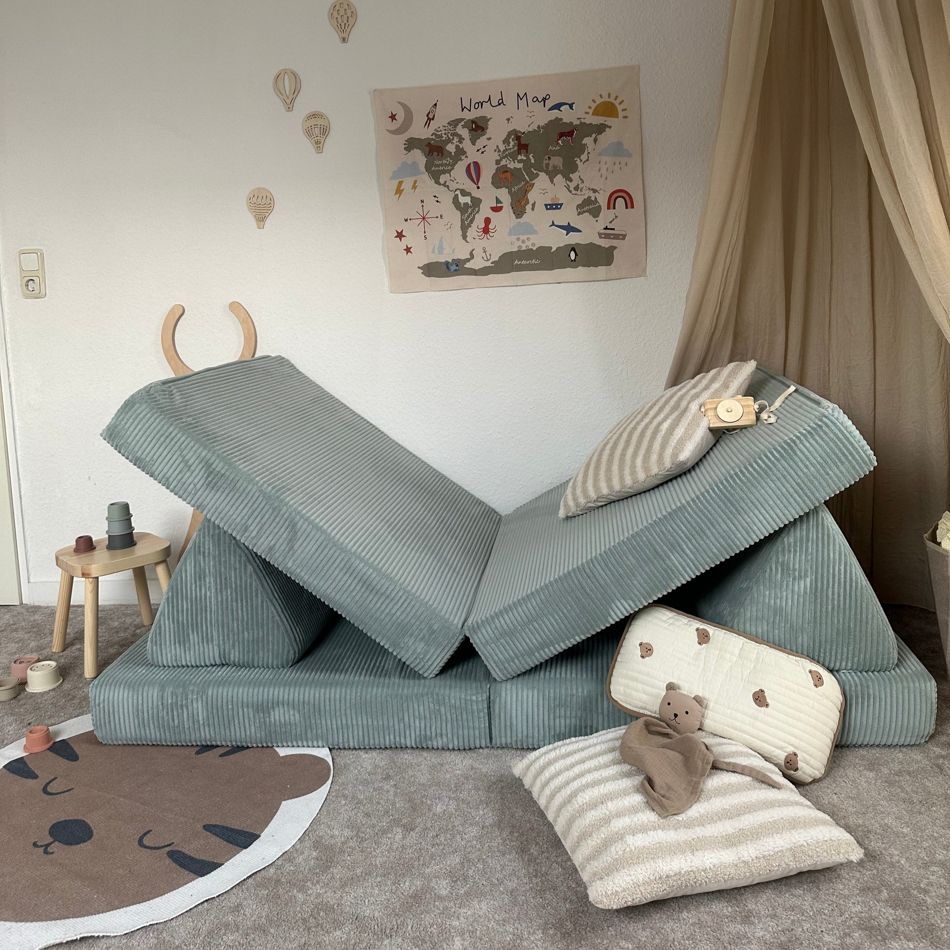 Design4Kids XXL Spielsofa Cord Grande Classic - cozy mint