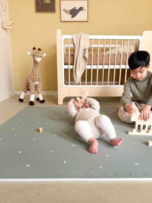Design4Kids Spielmatte 180x120cm - Olive Salbei