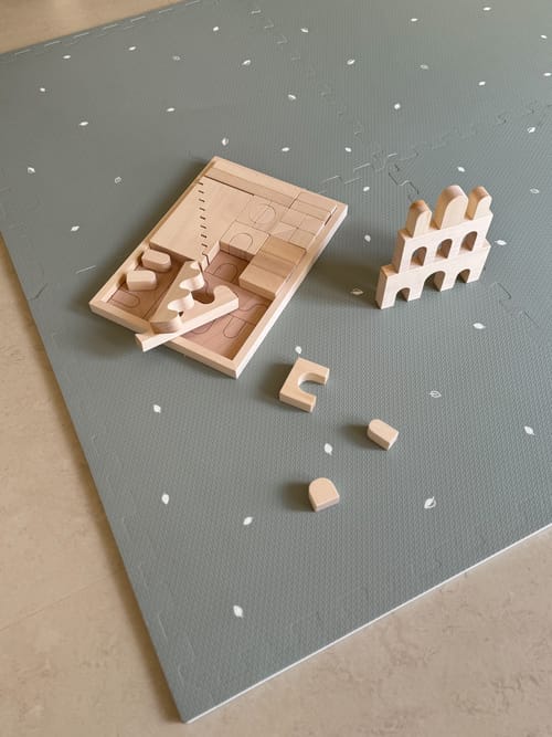 Design4Kids Spielmatte 180x120cm - Olive Salbei